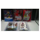 LOT OF 5 ASSORTED AUTO FOOTBALL CARDS / SEE PICS