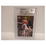 2007-08 FLEER ULTRA #28 LEBRON JAMES BECKETT 8.5