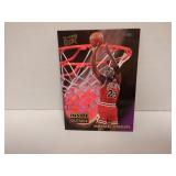 1994 FLEER ULTRA #4/10 MICHAEL JORDAN INSIDE
