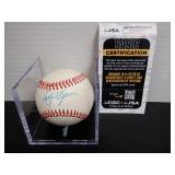 EARLY WYNN SIGNED AUTO BASEBALL. JSA