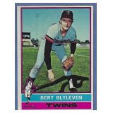 Sharp 1976 Topps 235 Bert Blyleven Minnesota Twins