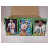 SHARP 1986 TOPPS FOOTBALL COMPLETE SET