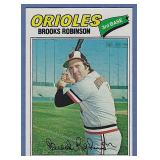 Sharp 1977 Topps #285 Brooks Robinson Orioles