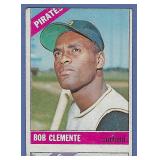 1966 Topps 300 Roberto Clemente Pittsburgh Pirates