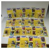 LOT OF 15 HOCKEY KENNER SLU FIRST EDITION FIGURES