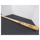 MO VAUGHN SIGNED LOUISVILLE SLUGGER BAT