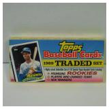 1989 TOPPS TRADED BASEBALL FACTORY SEALED BOX SET