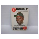 1968 TOPPS GAME ROBERTO CLEMENTE #6 (CREASE)