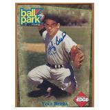 1995 Ball Park Franks YOGI BERRA Auto Card