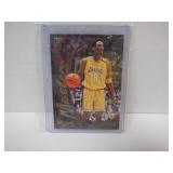 2001 TOPPS #109 KOBE BRYANT