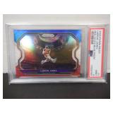2020 PANINI PRIZM LEBRON JAMES RED/WHIT/BLUE PSA 9