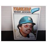 1977 TOPPS REGGIE JACKSON #10