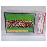 1962 TOPPS CLEVELAND BROWNS TEAM CARD #37. PSA 8