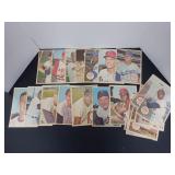 LOT OF 32 1967 TOPPS BASEBALL PIN UPS WITH STARS