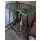 Tractor Seat Tool