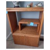 Oak Cabinet  (Buyer responsible for removal,