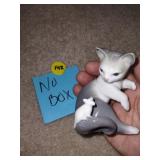 Vintage Lladro Figurine 5236 Cat and Mouse no box
