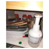 Pampered Chef Chopper, Bakeware and Misc lot