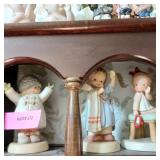 Collectibles, 1 shelf