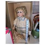 Vtg Michelle Porcelain Virginia Turner Hamilton