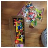 Vtg Fisher Price Lil People and mis