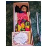 Crowne Porcelain Doll Rosa