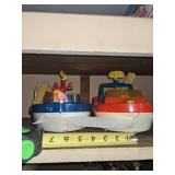 Vtg Funtime and Fireboat Bath Toys