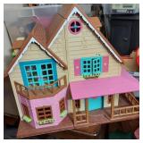 Lil Woodzeez Honeysuckle Cottage Toy House