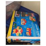 Lincoln Logs Village, unsure if complete