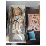 Cissi Collectible Doll