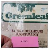 Dollhouse Furniture Kit, unsure if complete