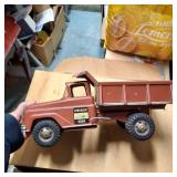 Tonka Hydraulic Dump Truck Toy