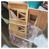 Breyer Wood Barn, unsure if complete