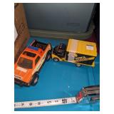 First Gear GMC Dry Goods Van Truck and Tonka Off