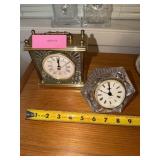2 Mantle Clocks, untested