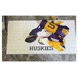 WA State Huskies Collectibles