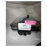 Waffle and Griddle Maker