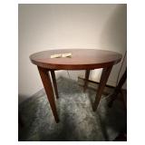 Side Table, sides fold down