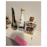 Vtg Decanters