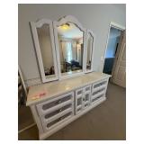 2 Piece Dresser with Mirror
