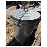 Metal Garbage Can with Lid