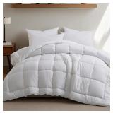 UNIKOME Medium Weight Down Alternative Comforter#8