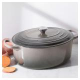 #88Le Creuset Oval Dutch Oven