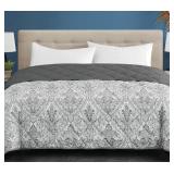 Season's Collection Down Alternative Blanket - Que