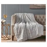 #7 Madison 50' x 60'Marselle Snow Leopard   Throw