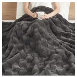 Madison 50' x 60' Modern Faux Fur & Throw Blanket