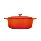 #63 Le Creuset Signature