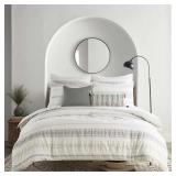 #38 Levtex Pickford Comforter Set