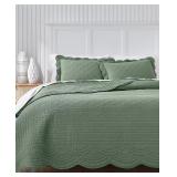 #18 Bailey Scallop 3-Piece Quilt Set