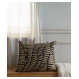 #7  Rizzy Cotton Decorative Pillow